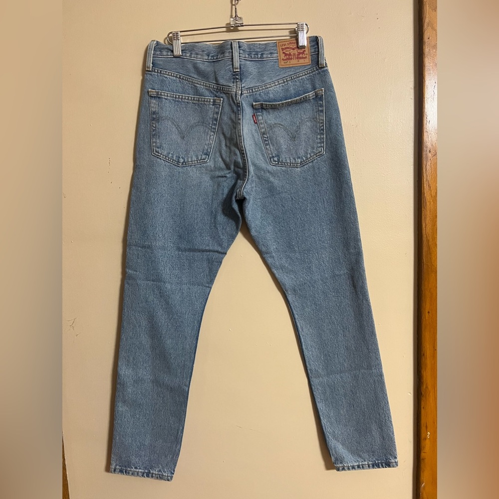 Levi Straight Jeans